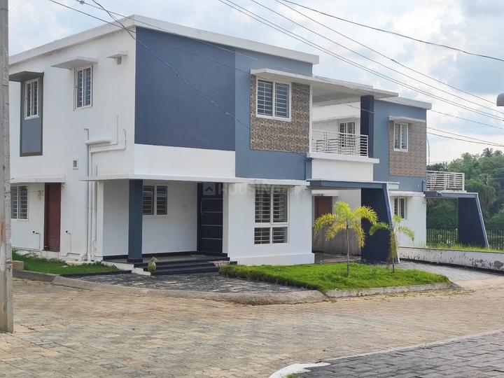 Puzhakkal Main Image 1