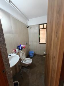 Bathroom Image of 1000 Sq.ft 2 BHK Apartment / Flat for rent in Manhattan, Charholi Budruk Pune for Rs. 25000