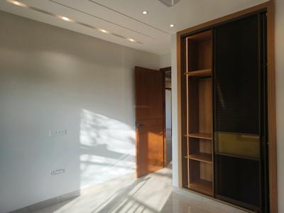 Bedroom Image of 3440 Sq.ft 4 BHK Builder Floor for sale in Kadarpur Gurgaon for Rs. 30000000