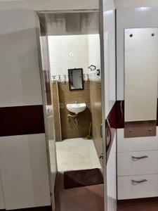 Kitchen Image of 1200 Sq.ft 1 BHK Independent House for rent in Medavakkam Chennai for Rs. 13000