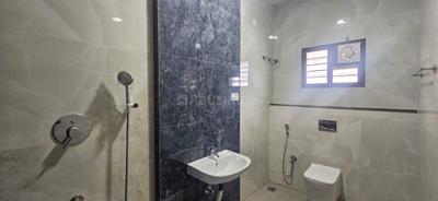 Bathroom Image of 2000 Sq.ft 3 BHK Apartment / Flat for rent in Mogappair East Chennai for Rs. 40000