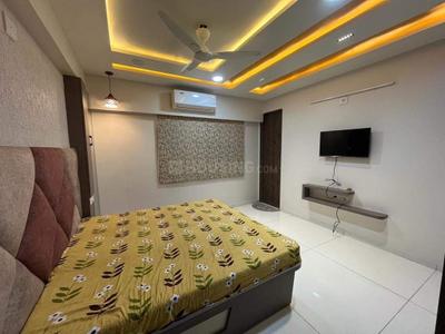 Bedroom Image of 3500 Sq.ft 4 BHK Apartment / Flat for rent in Adani Shantigram, Shantigram Ahmedabad for Rs. 50000