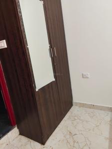 Bathroom Image of 550 Sq.ft 1 BHK Apartment / Flat for rent in Halasuru Bengaluru for Rs. 25000