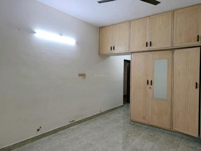 Bedroom Image of 1600 Sq.ft 2 BHK Builder Floor for rent in Saligramam Chennai for Rs. 38000