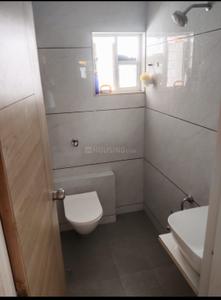 Bathroom Image of 845 Sq.ft 3 BHK Apartment / Flat for sale in Vishwam Residency, Gotri Vadodara for Rs. 5500000