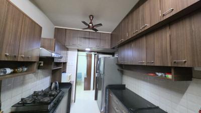 Kitchen Image of 1250 Sq.ft 3 BHK Apartment / Flat for rent in Ekta Meadows, Borivali East Mumbai for Rs. 110000