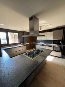 Kitchen Image of 7200 Sq.ft 4 BHK Builder Floor for rent in Panchsheel Park New Delhi for Rs. 700000