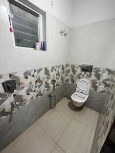 Bathroom Image of 815 Sq.ft 2 BHK Apartment / Flat for sale in Signature The Landmark, Dum Dum Park Kolkata for Rs. 4000000