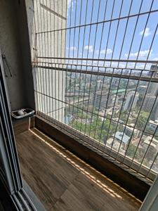 Balcony Image of 560 Sq.ft 1 BHK Apartment / Flat for rent in Ashar Axis, Thane West Thane for Rs. 35000