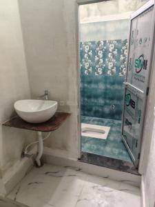 Bathroom Image of 800 Sq.ft 3 BHK Independent House for rent in Shahbazpur Salem Muzaffarpur for Rs. 9000