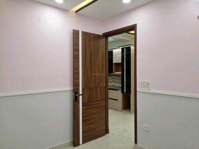 Bedroom Image of 810 Sq.ft 3 BHK Apartment / Flat for sale in Uttam Nagar New Delhi for Rs. 6800000