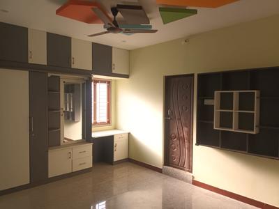 Bedroom Image of 2200 Sq.ft 3.5 BHK Independent House for rent in Saravanampatty Coimbatore for Rs. 25000