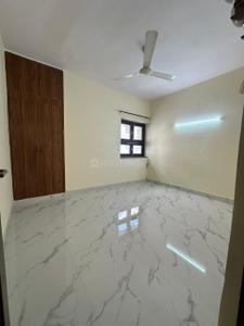 Bedroom Image of 1450 Sq.ft 3 BHK Builder Floor for sale in Chittaranjan Park New Delhi for Rs. 35000000