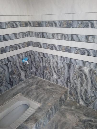 Niti Khand, Indirapuram Bathroom 1