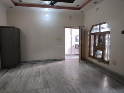 Bedroom Image of 1800 Sq.ft 3 BHK Builder Floor for rent in Indira Nagar Lucknow for Rs. 25000