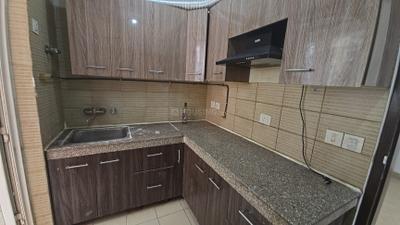 Kitchen Image of 900 Sq.ft 2 BHK Apartment / Flat for sale in The 3C Lotus Panache, Sector 110 Noida for Rs. 10000000