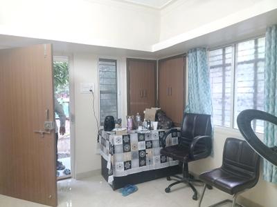Living Room Image of 690 Sq.ft 1 BHK Apartment / Flat for rent in Bibwewadi Pune for Rs. 15000
