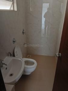 Bathroom Image of 631 Sq.ft 2 BHK Apartment / Flat for rent in Sentosa Pride , Punawale Pune for Rs. 24000