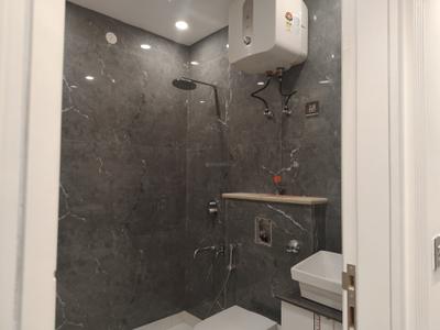 Image of 2100 Sq.ft 4 BHK Builder Floor for sale in Kaushambi, Ghaziabad for Rs. 32000000