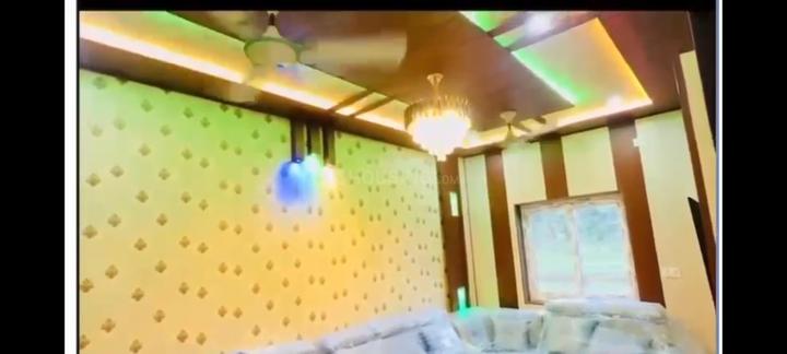 Paharia Main Image 1