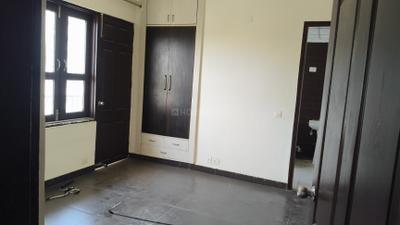 Bedroom Image of 1100 Sq.ft 2 BHK Apartment / Flat for sale in SVP Gulmohar Garden Phase 2, Raj Nagar Extension Ghaziabad for Rs. 7500000