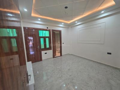 Bedroom Image of 1850 Sq.ft 3 BHK Builder Floor for sale in UCHDPL Sector 3 Wave Floors, Wave City Ghaziabad for Rs. 9850000