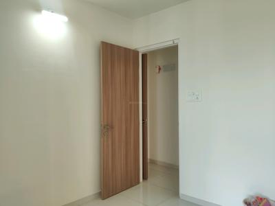 Bedroom Image of 900 Sq.ft 2 BHK Apartment / Flat for sale in Bhakti Pearl, Kasarvadavali Thane for Rs. 6700000