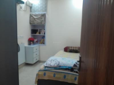 Bedroom Image of 1045 Sq.ft 2.5 BHK Apartment / Flat for sale in Mahagun Mahagunpuram, Mahagunpuram Ghaziabad for Rs. 7750000