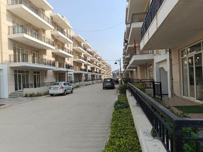Image of 1480 Sq.ft 3 BHK Apartment / Flat for sale in Omaxe Aananda Tower B, Naini, Allahabad for Rs. 7200000