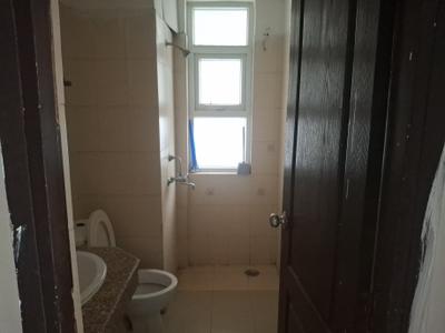 Bathroom Image of 1720 Sq.ft 3.5 BHK Apartment / Flat for sale in KLJ Greens, Sector 77 Faridabad for Rs. 14500000