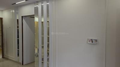 Living Room Image of 1300 Sq.ft 3 BHK Apartment / Flat for sale in Paschim Vihar New Delhi for Rs. 21000000