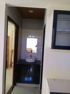 Bathroom Image of 2200 Sq.ft 3 BHK Apartment / Flat for rent in Harikrishna Parker Avenue, Napad Nadiad for Rs. 15000