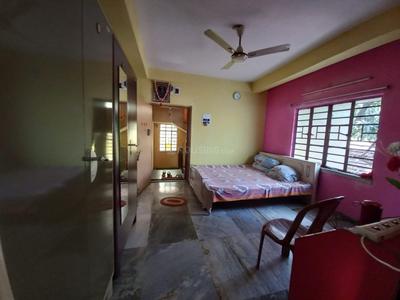 Bedroom Image of 1011 Sq.ft 2 BHK Builder Floor for sale in Baranagar Kolkata for Rs. 2600000