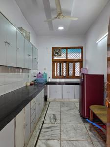 Kitchen Image of 750 Sq.ft 1 RK Builder Floor for rent in Sector 20 Noida for Rs. 18000