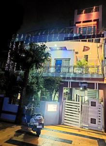 Image of 1300 Sq.ft 2 BHK Builder Floor for rent in Sudama Nagar, Indore for Rs. 20000