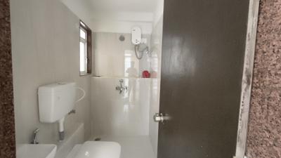 Image of 700 Sq.ft 2 BHK Apartment / Flat for rent in Puraniks Stella Grand Central, Thane West, Thane for Rs. 38000