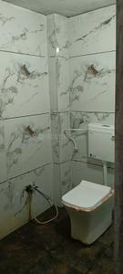 Bathroom Image of 750 Sq.ft 1 BHK Builder Floor for rent in Dwarkapuri Indore for Rs. 10000