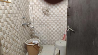 Bathroom Image of 650 Sq.ft 1 BHK Apartment / Flat for sale in Goel Sai Ganga, Handewadi Pune for Rs. 3200000