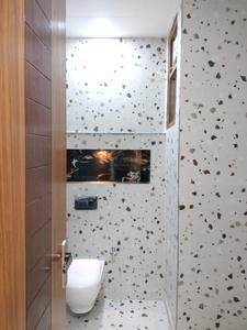 Common Bathroom Image of 1620 Sq.ft 3 BHK Builder Floor for sale in BPTP District 3, Sector 85 Faridabad for Rs. 18000000