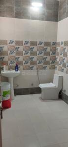 Bathroom Image of 2200 Sq.ft 4 BHK Independent House for sale in Kulhan Dehradun for Rs. 14000000