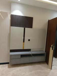 Bedroom Image of 1800 Sq.ft 3 BHK Builder Floor for sale in Paschim Vihar New Delhi for Rs. 34000000