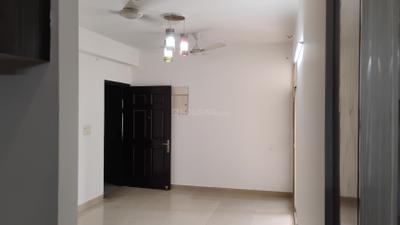 Living Room Image of 1750 Sq.ft 3 BHK Apartment / Flat for rent in Ajnara Gen X, Crossings Republik Ghaziabad for Rs. 22000