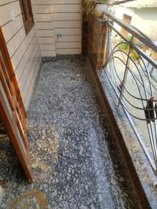 Balcony Image of 1000 Sq.ft 2 BHK Builder Floor for rent in Deenpur New Delhi for Rs. 14000