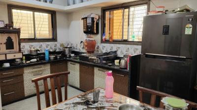 Kitchen Image of 2100 Sq.ft 4 BHK Independent House for sale in Adajan Surat for Rs. 15100000