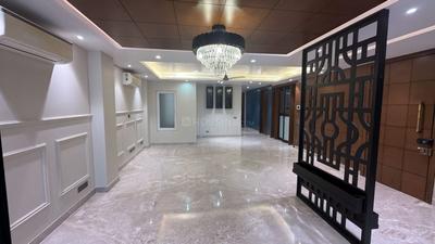 Image of 3600 Sq.ft 4 BHK Builder Floor for rent in DLF Luxury Floors, DLF Phase 1, Gurgaon for Rs. 210000