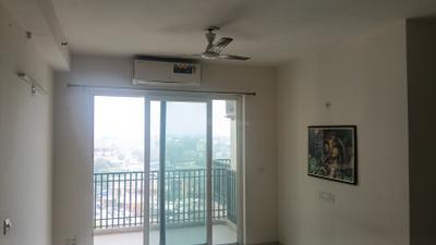 Living Room Image of 1955 Sq.ft 3 BHK Apartment / Flat for rent in Sunworld Arista, Sector 168 Noida for Rs. 47000