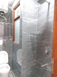 Common Bathroom Image of 650 Sq.ft 2 BHK Builder Floor for sale in Sector 8 Dwarka New Delhi for Rs. 10000000