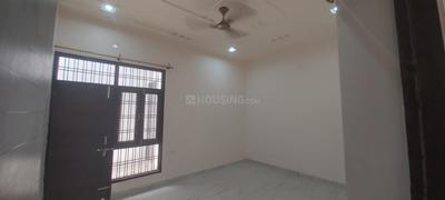 Bedroom Image of 1250 Sq.ft 2 BHK Independent House for rent in Mayur Residency, Indira Nagar Lucknow for Rs. 16500
