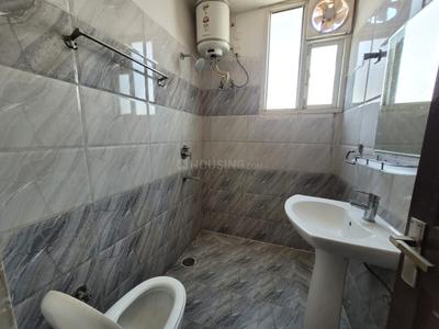 Bathroom Image of 1600 Sq.ft 3 BHK Apartment / Flat for sale in NH Aero Homes, Gazipur Zirakpur for Rs. 4500000
