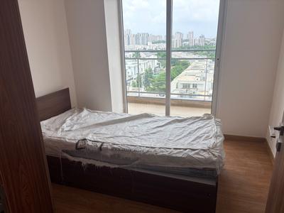 Bedroom Image of 975 Sq.ft 2 BHK Apartment / Flat for rent in Godrej The Suites, Jaypee Greens Greater Noida for Rs. 40000